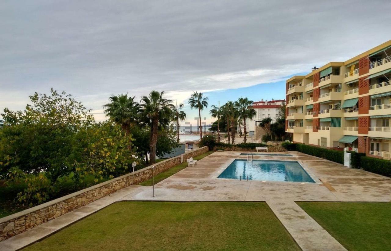 Primera Linea De Mar Con Piscina En Ebrehogar Sant Carles De La Rapita Exterior photo