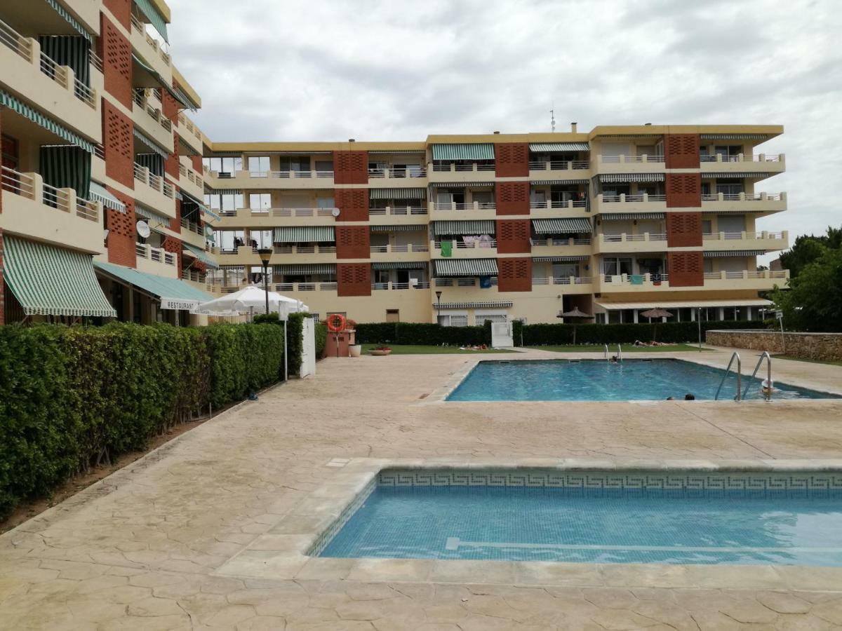 Primera Linea De Mar Con Piscina En Ebrehogar Sant Carles De La Rapita Exterior photo